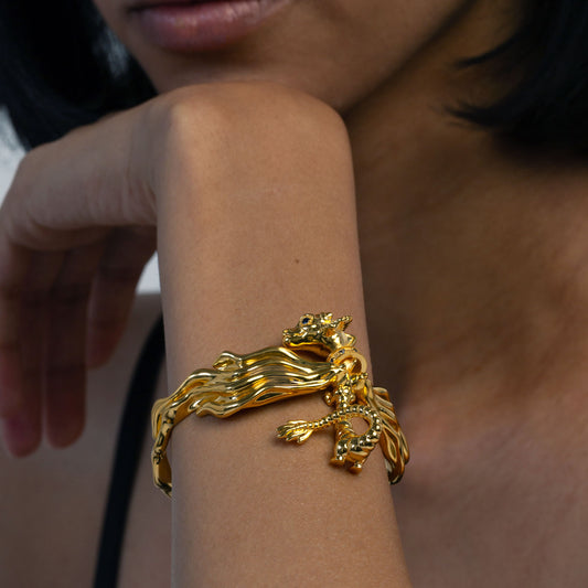 La Dragonne Cuff / Gold Vermeil & Sapphire Collar