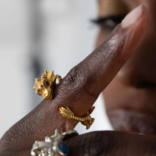 La Dragonne Mini Ring / 18K Gold & Sapphire Necklace - Price on Request