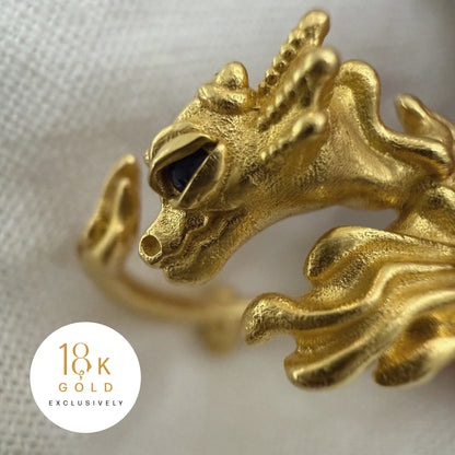La Petite Dragonne Sleepy / 18K Gold Ring & Standing Sculpture